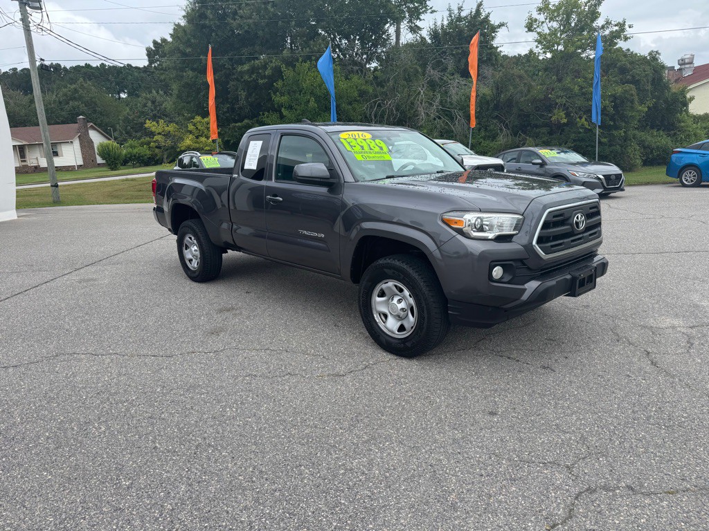 2016 Toyota Tacoma Image 7