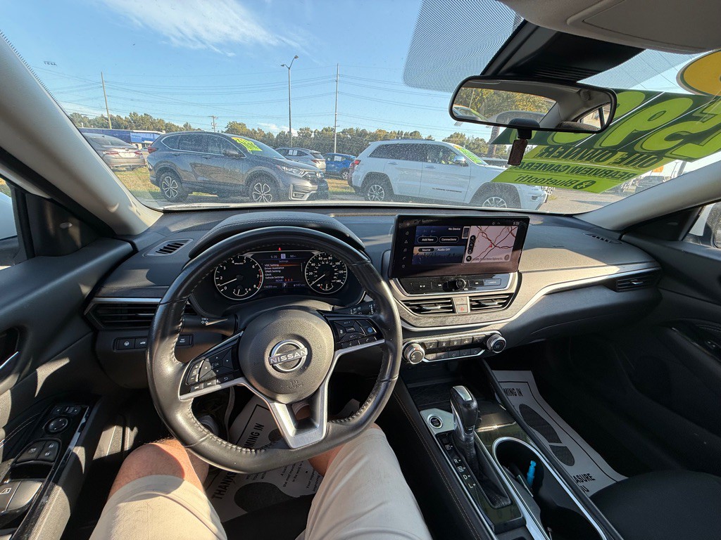 2023 Nissan Altima Image 19