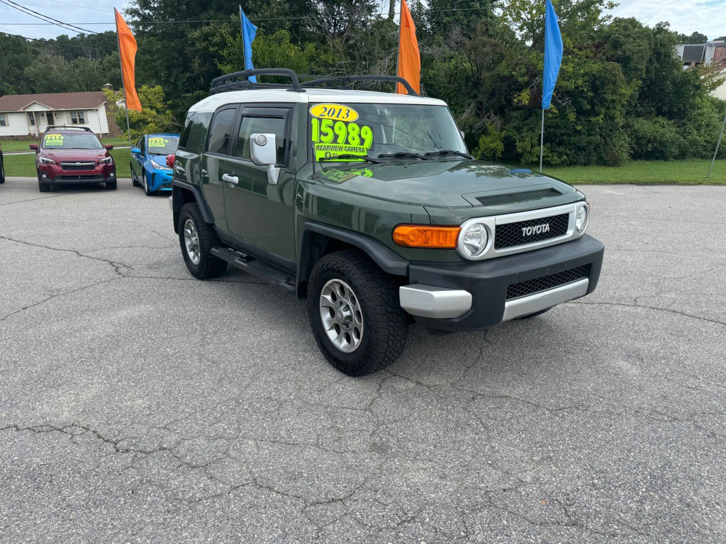 2013 Toyota FJ Cruiser Image 7