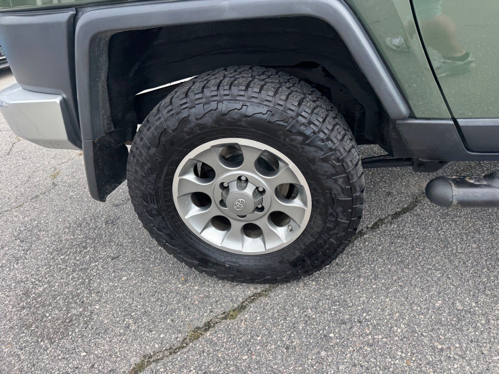 2013 Toyota FJ Cruiser Image 18