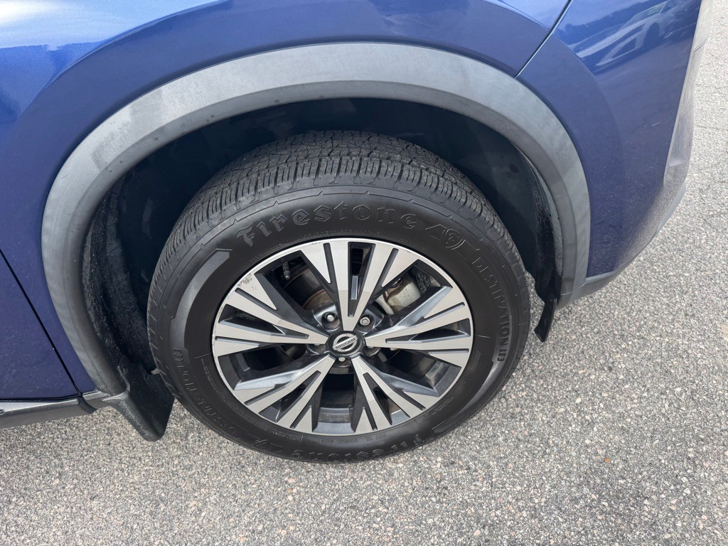 2021 Nissan Rogue Image 17