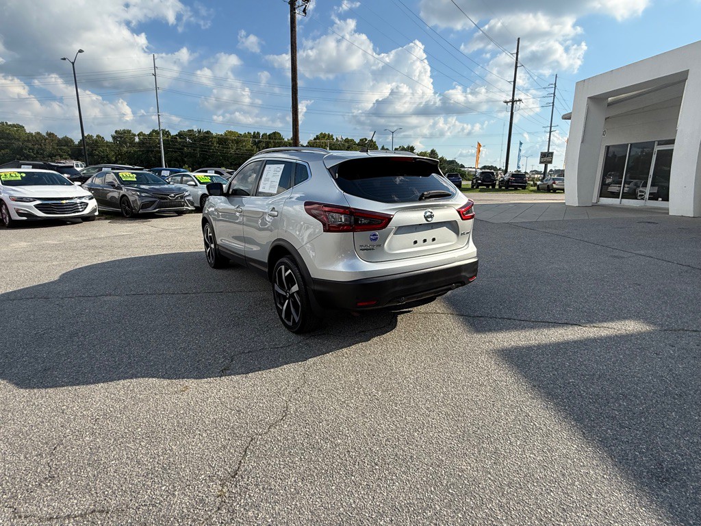 2021 Nissan Rogue Image 3
