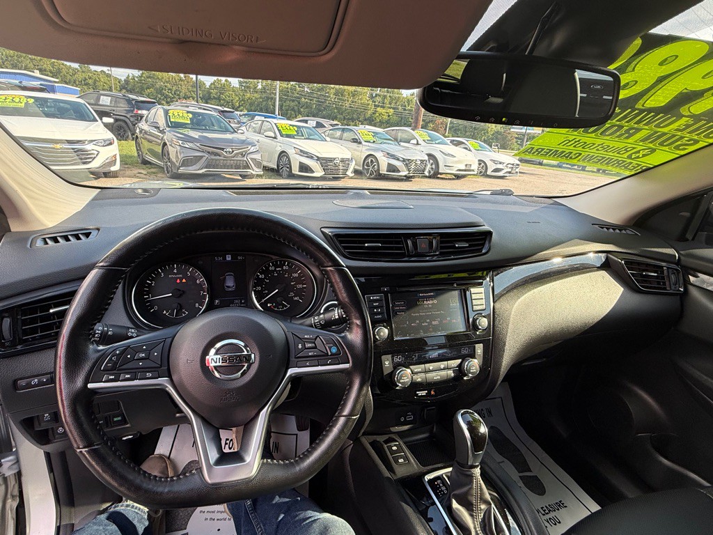 2021 Nissan Rogue Image 19