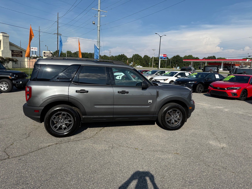 2024 Ford Bronco Image 6