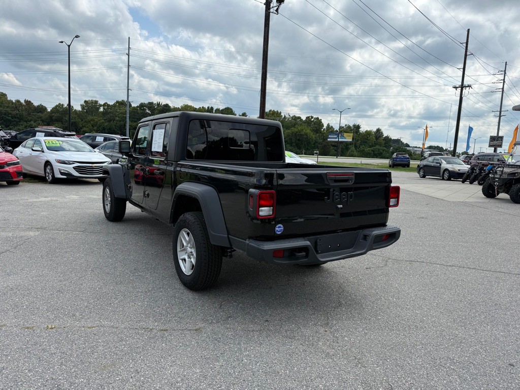 2023 Jeep Gladiator Image 3