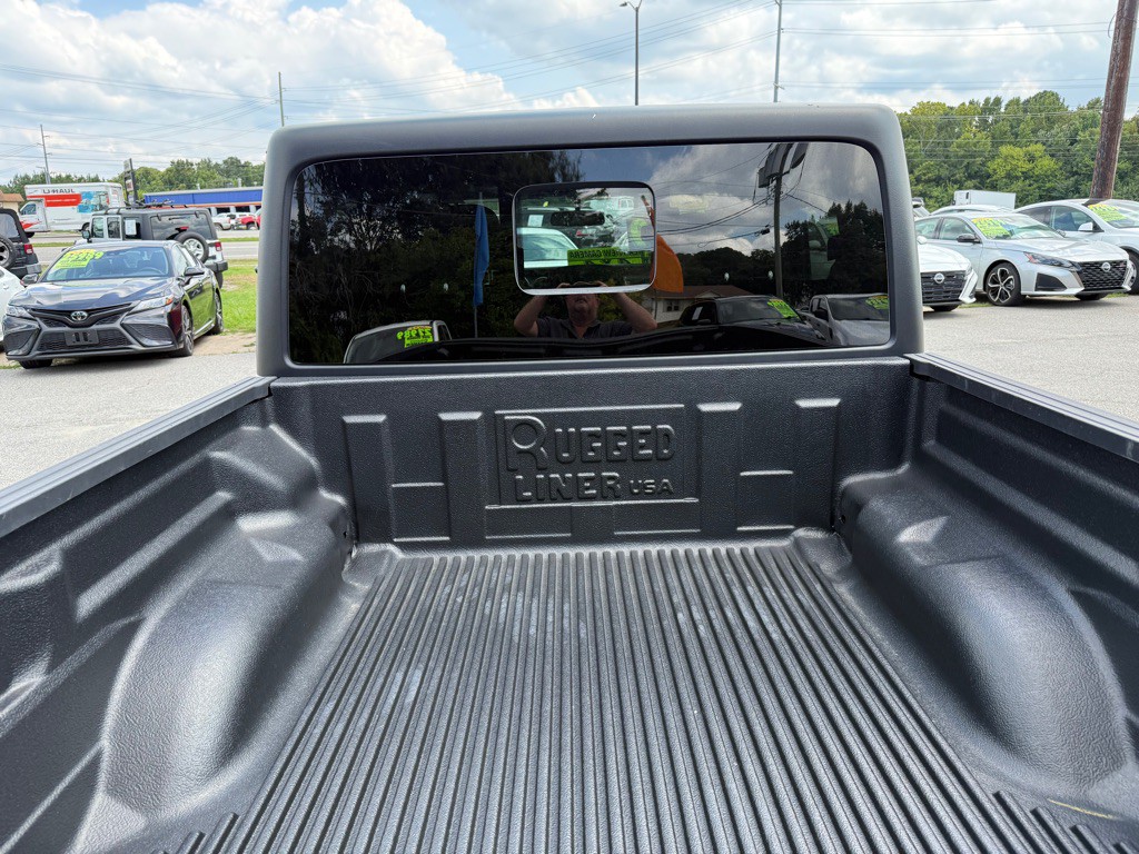 2023 Jeep Gladiator Image 11