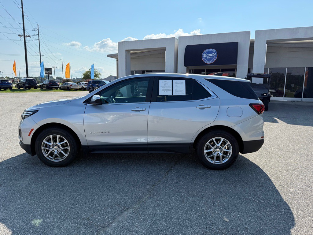 2022 Chevrolet Equinox Image 2