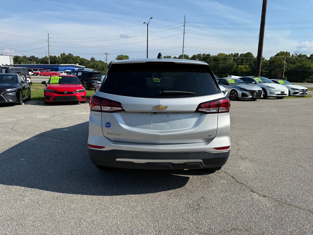 2022 Chevrolet Equinox Image 4