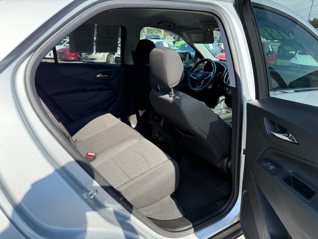 2022 Chevrolet Equinox Image 10