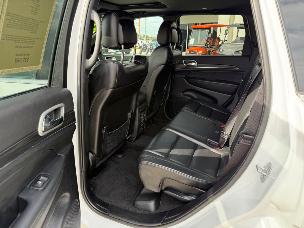 2022 Jeep Grand Cherokee Image 12