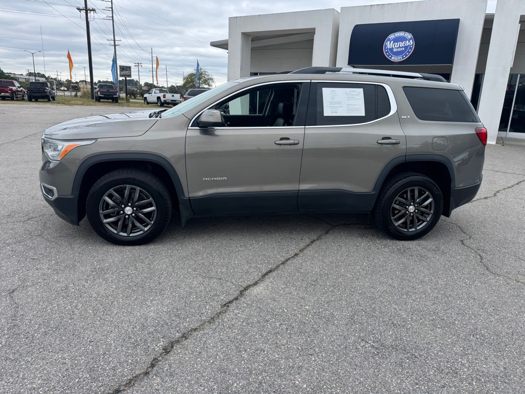 2019 GMC Acadia Image 2