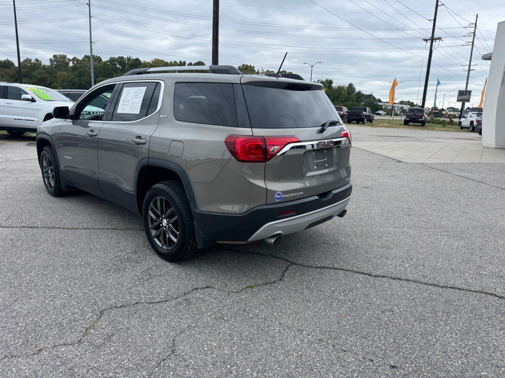2019 GMC Acadia Image 3