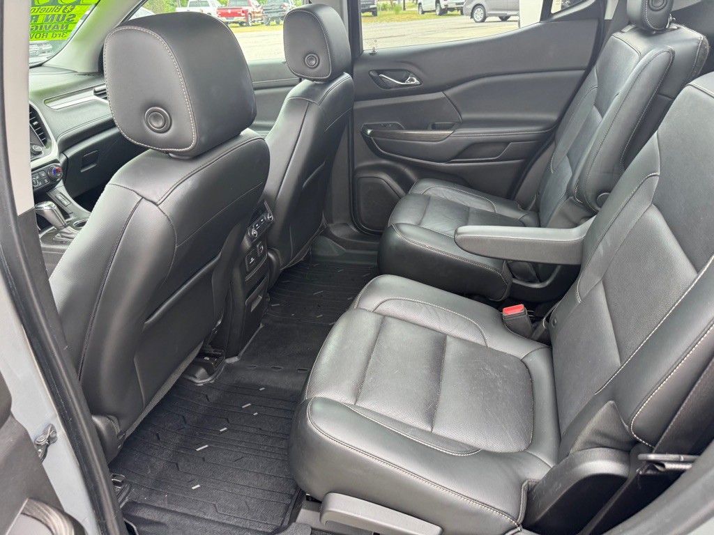 2019 GMC Acadia Image 13