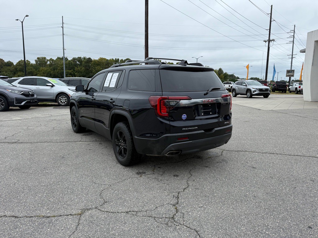 2021 GMC Acadia Image 3