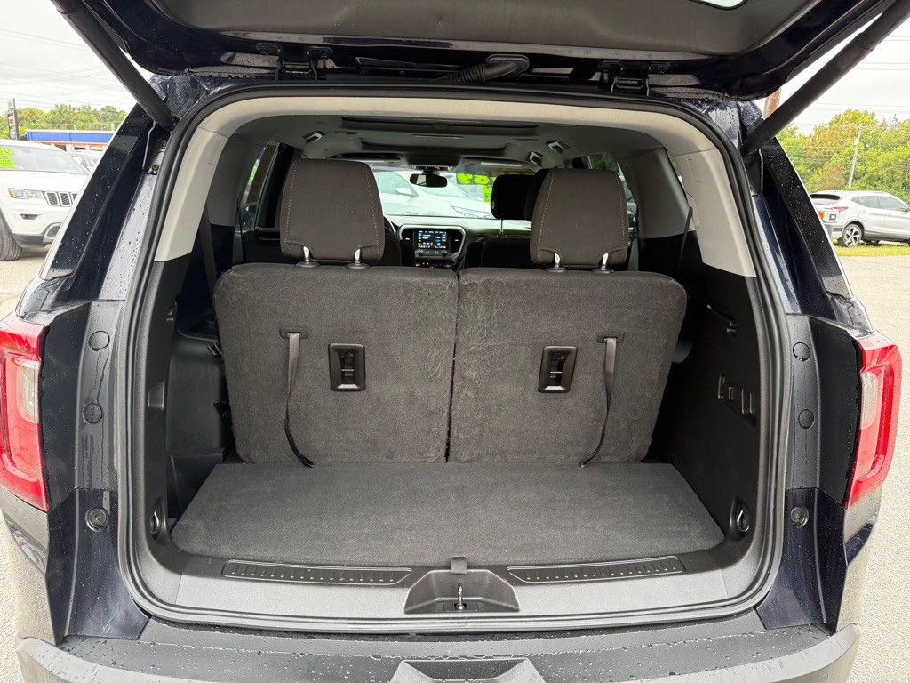 2021 GMC Acadia Image 11