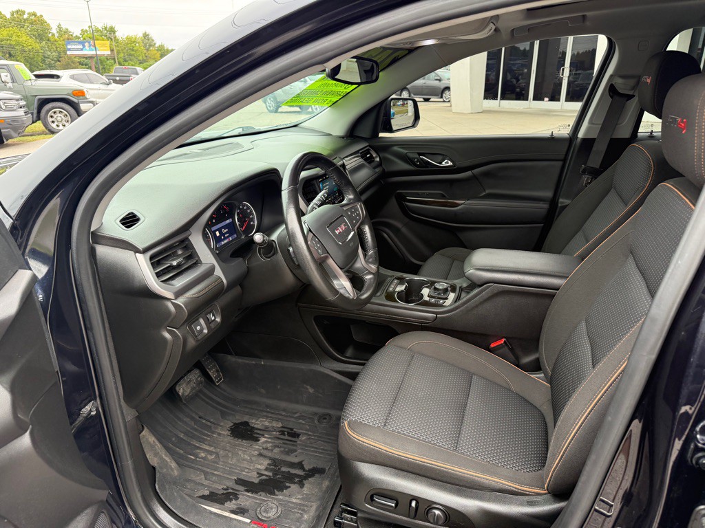 2021 GMC Acadia Image 14