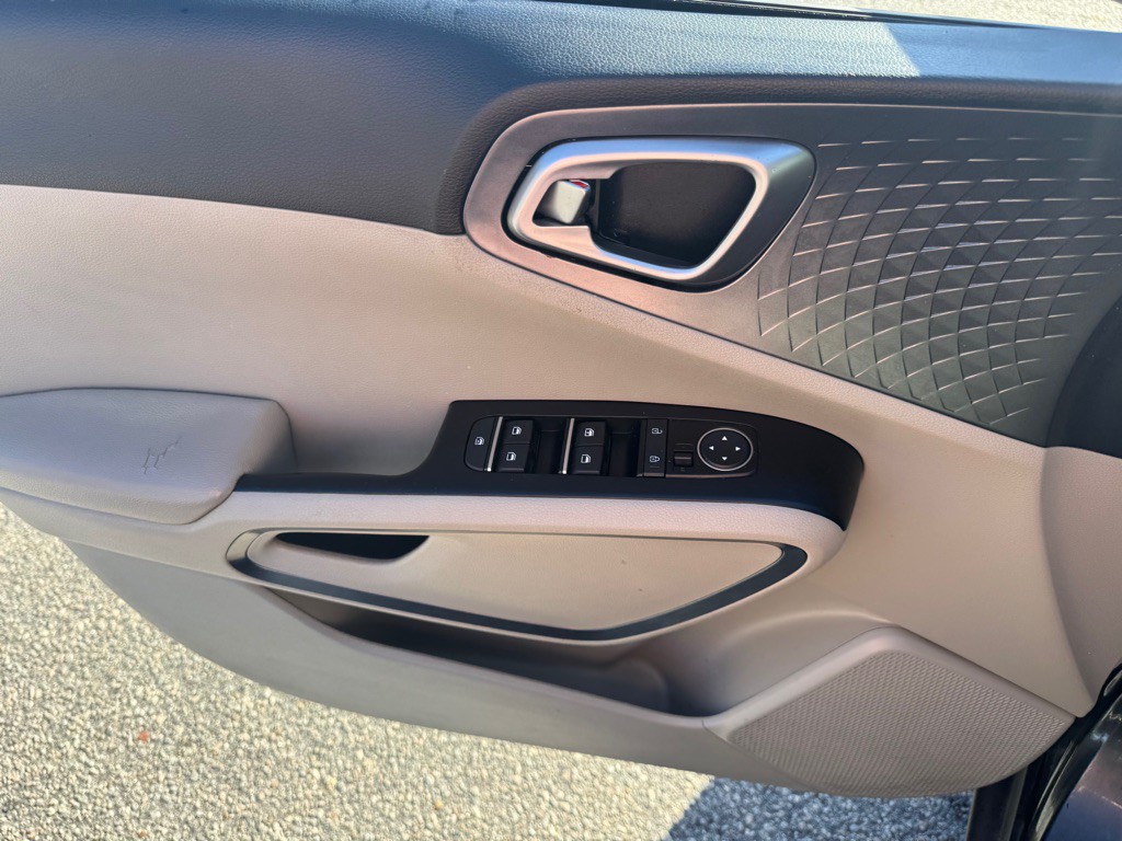 2022 Kia Soul Image 9