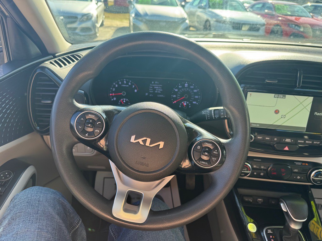 2022 Kia Soul Image 11