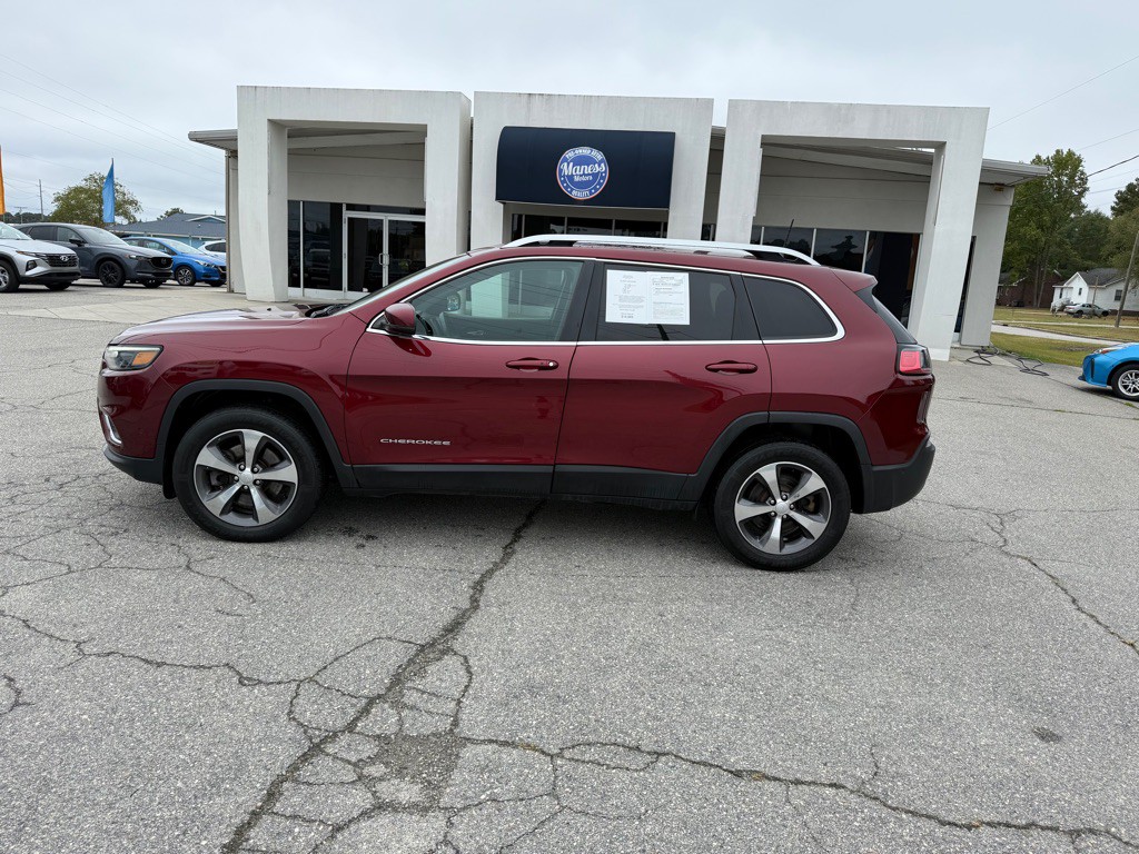 2019 Jeep Cherokee Image 2