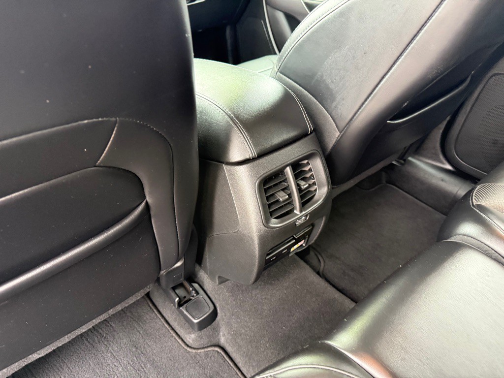 2019 Jeep Cherokee Image 13