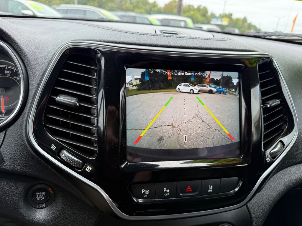 2019 Jeep Cherokee Image 20
