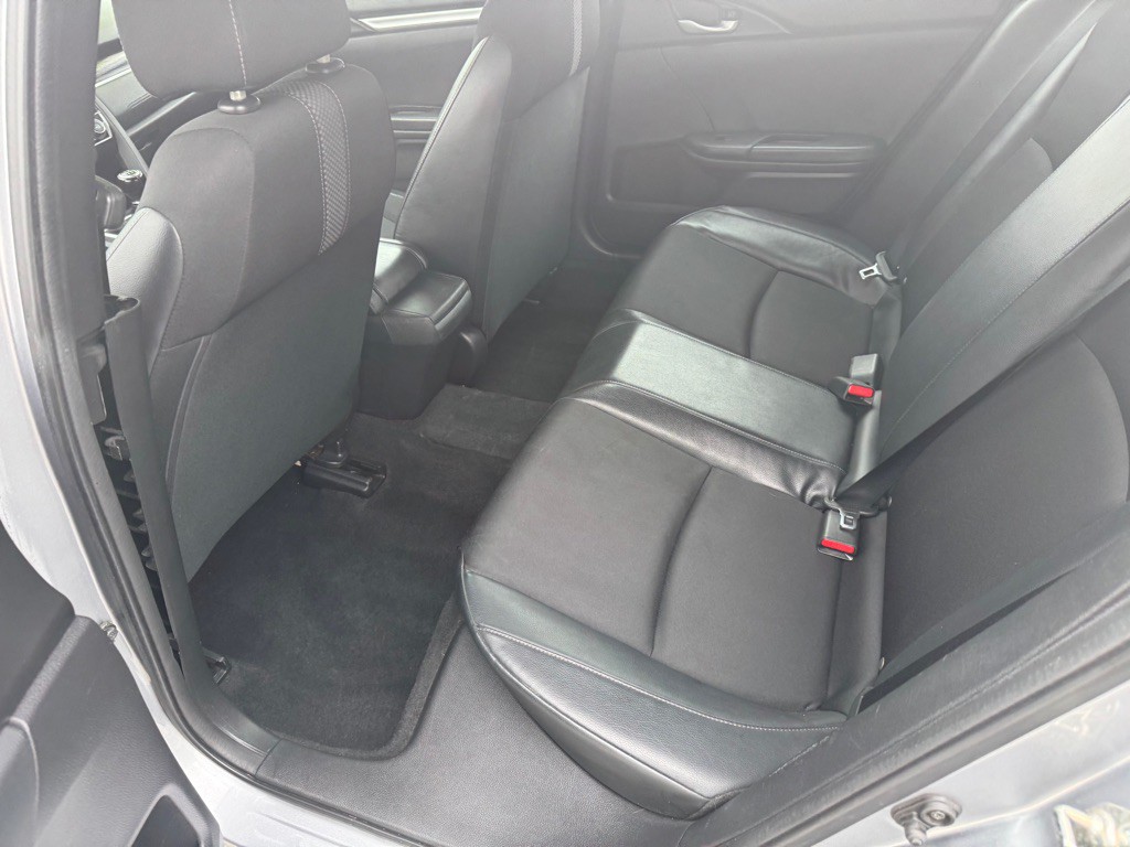 2019 Honda Civic Image 13