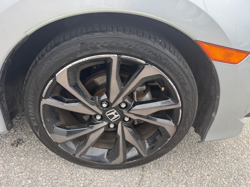 2019 Honda Civic Image 17