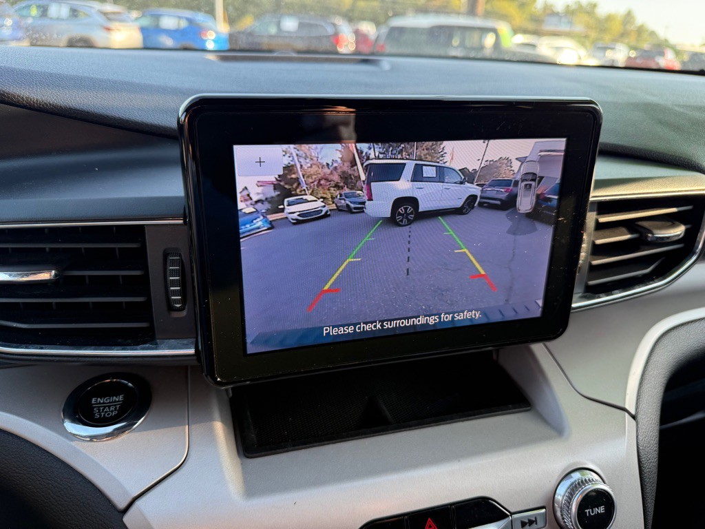 2023 Ford Explorer Image 16