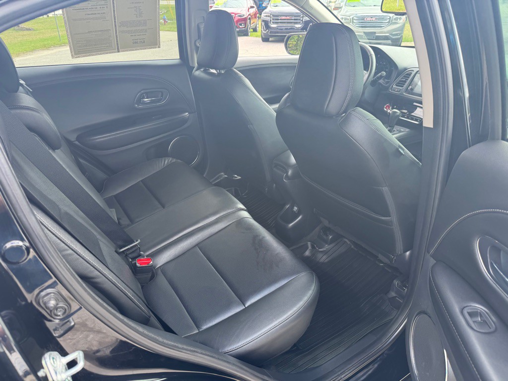 2022 Honda HR-V Image 15