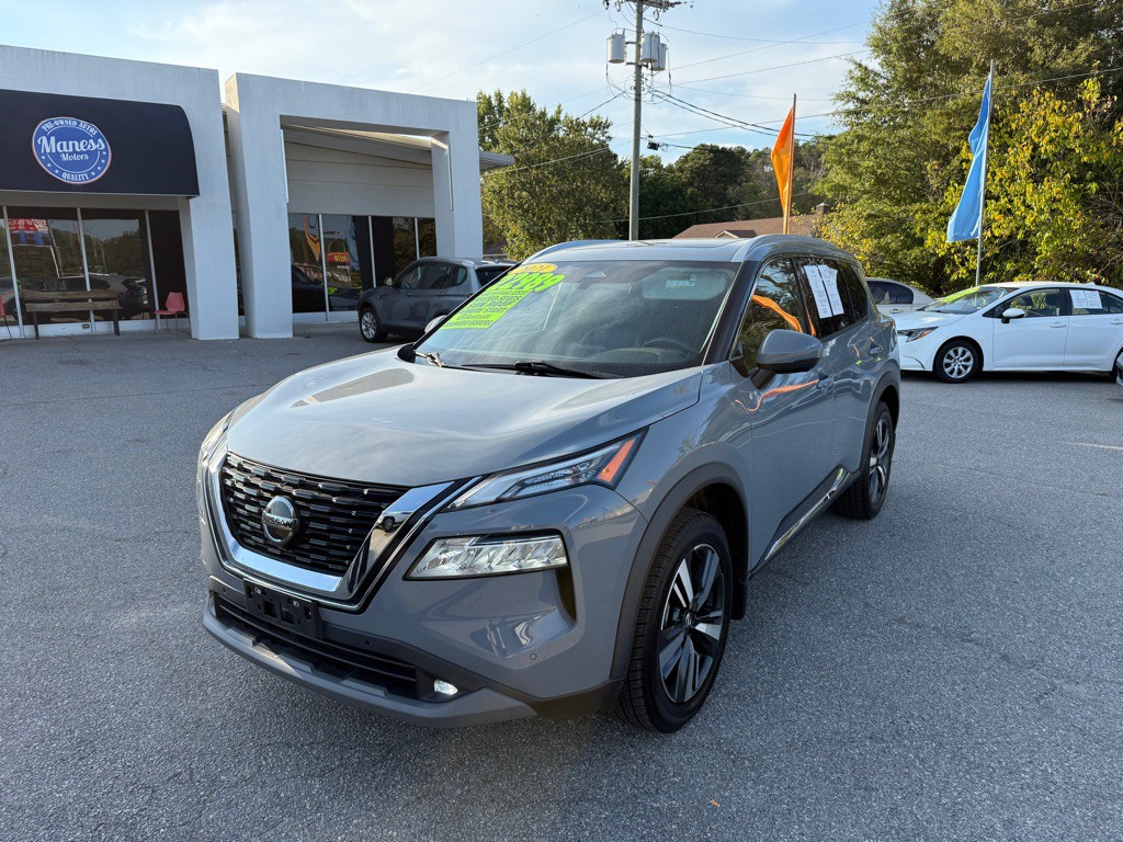 2021 Nissan Rogue Image 1