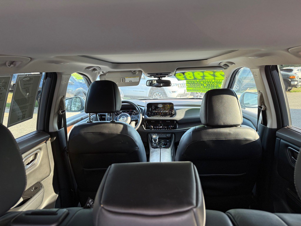 2021 Nissan Rogue Image 12