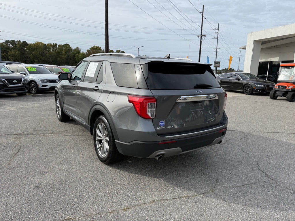 2023 Ford Explorer Image 3