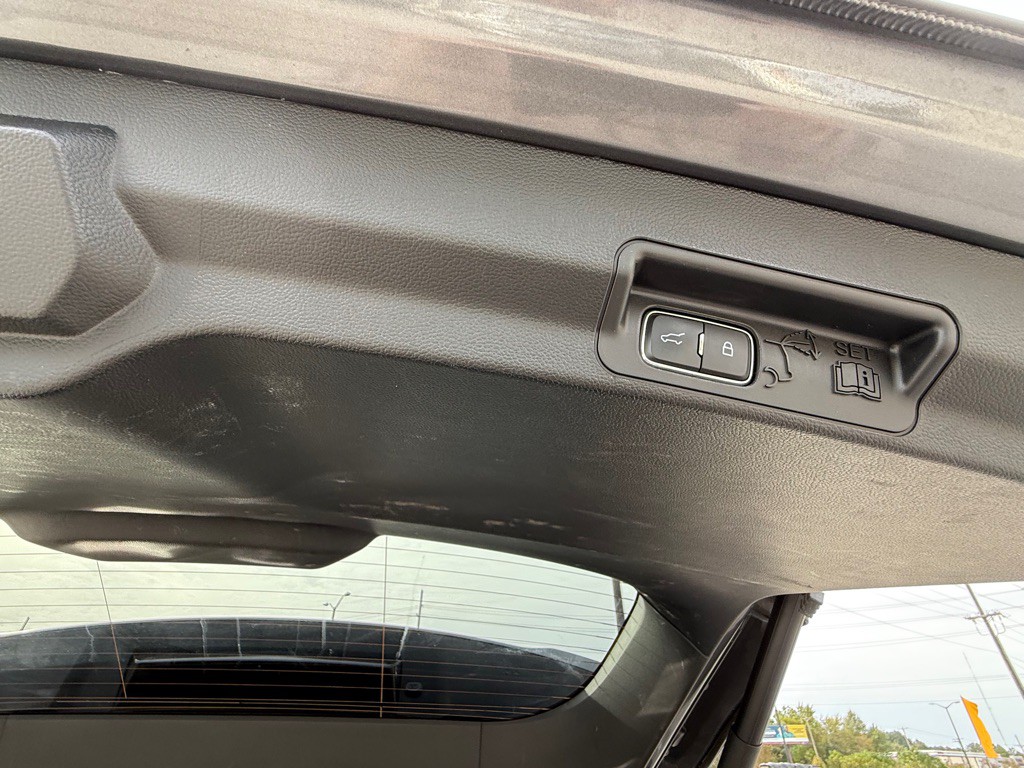 2023 Ford Explorer Image 13