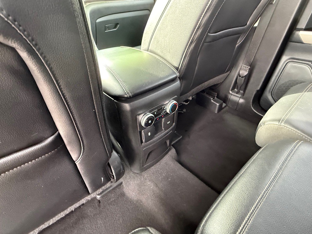2023 Ford Explorer Image 15