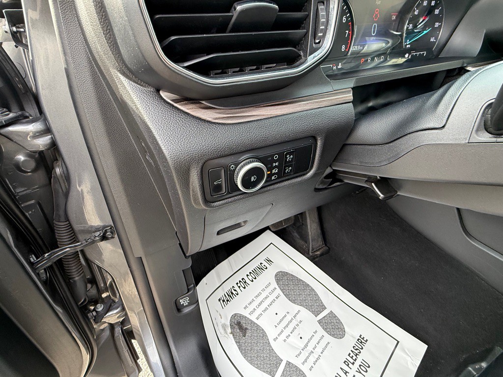 2023 Ford Explorer Image 17