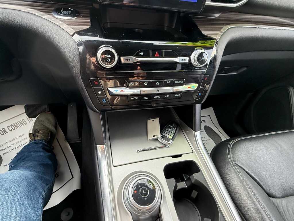 2023 Ford Explorer Image 19
