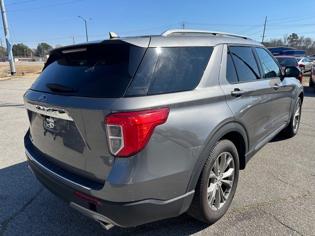 2023 Ford Explorer Image 4