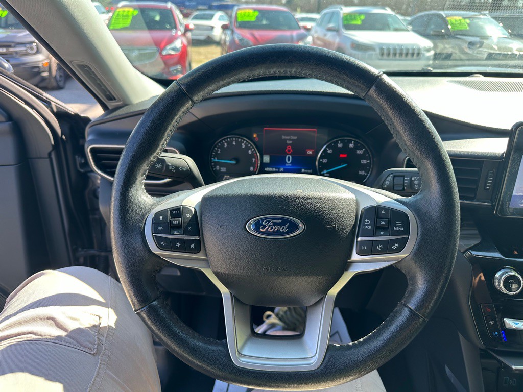 2023 Ford Explorer Image 18
