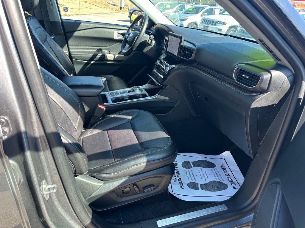 2023 Ford Explorer Image 26