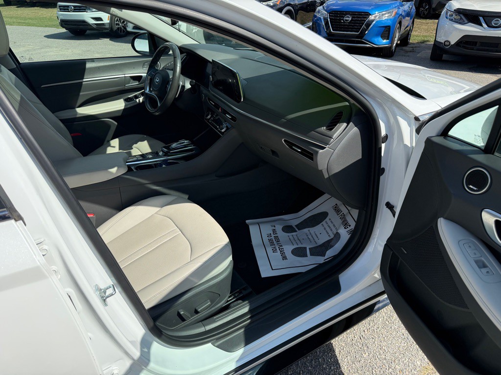 2022 Hyundai Sonata Image 9