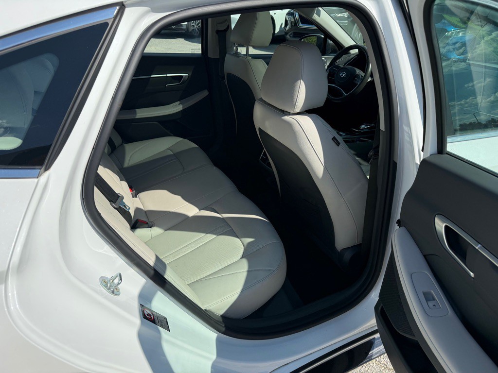 2022 Hyundai Sonata Image 10