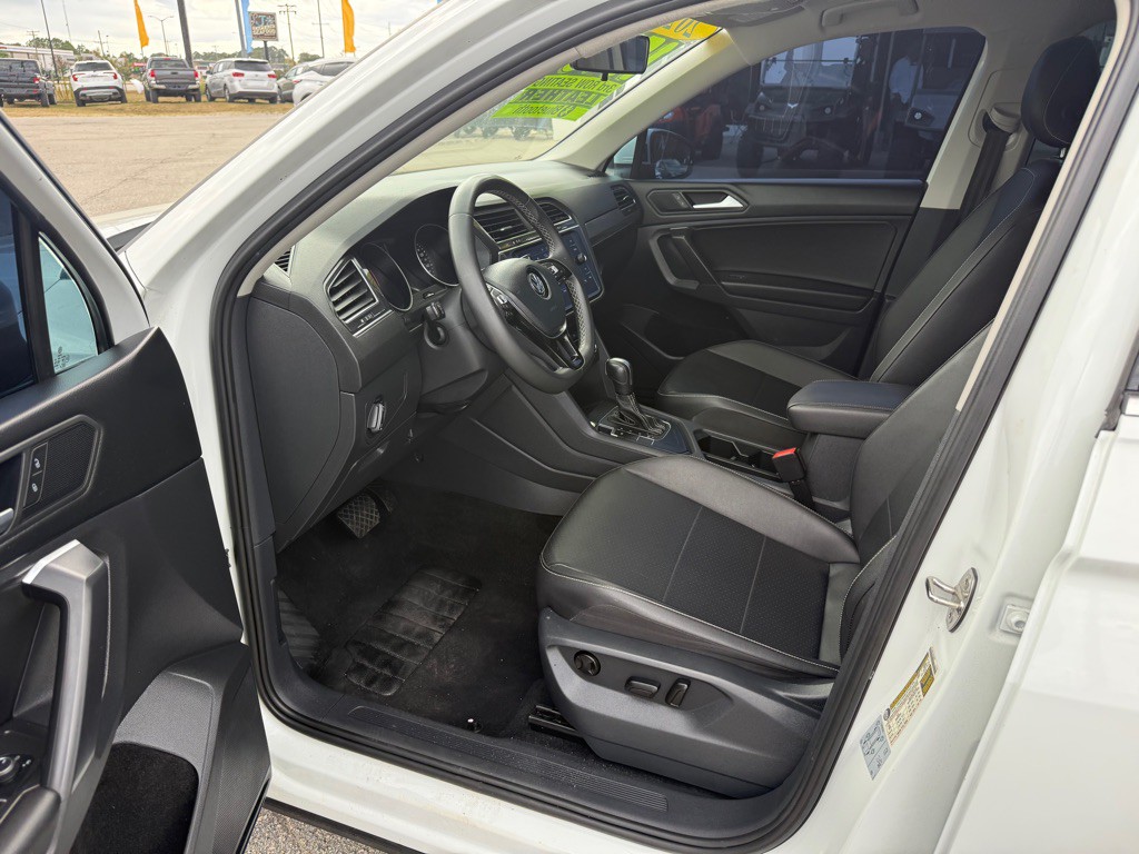 2021 Volkswagen Tiguan Image 14