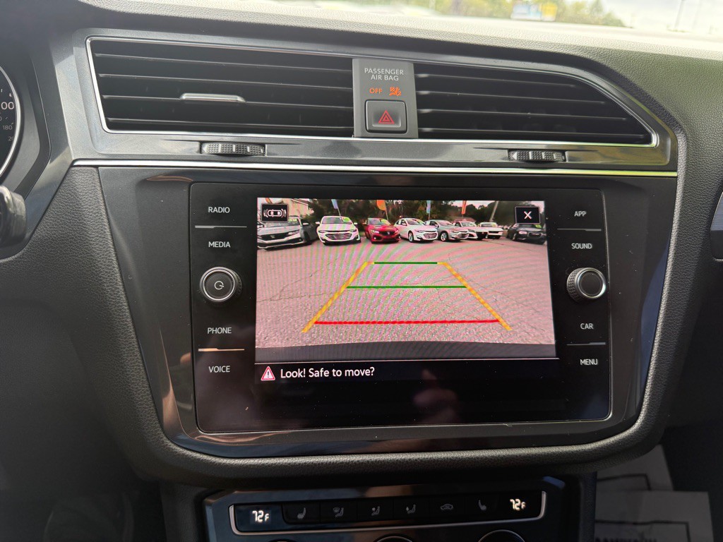 2021 Volkswagen Tiguan Image 17