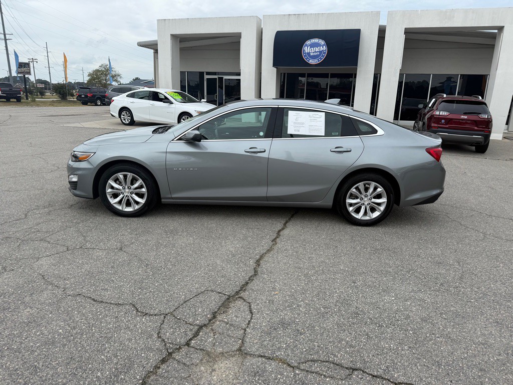 2024 Chevrolet Malibu Image 2