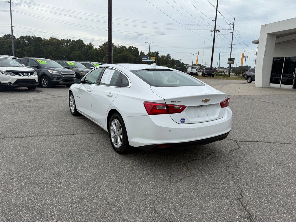 2024 Chevrolet Malibu Image 3