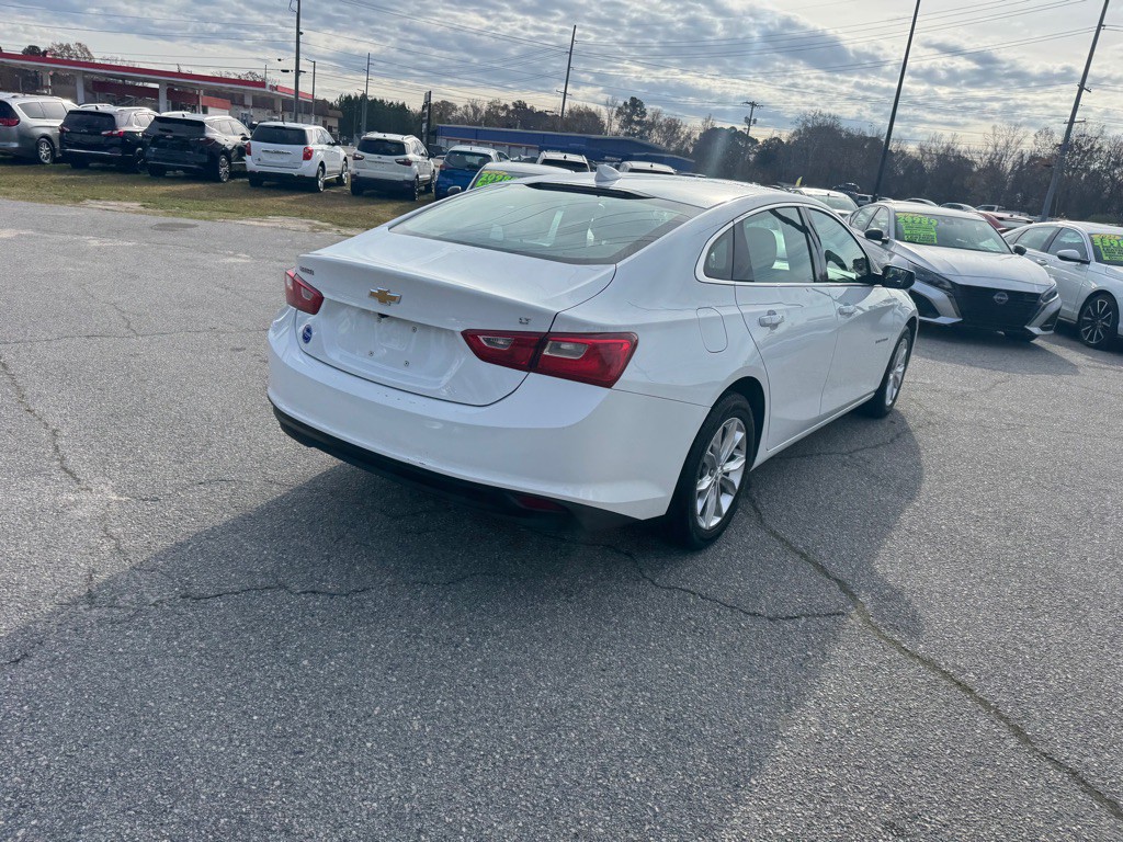 2023 Chevrolet Malibu Image 5