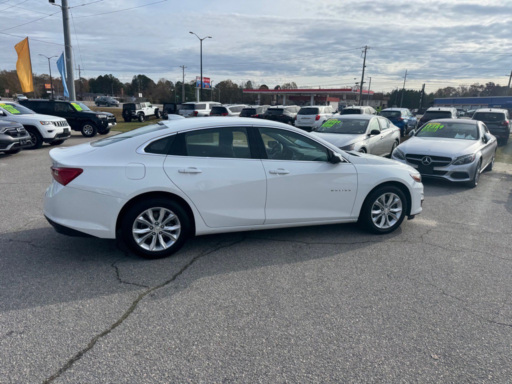 2023 Chevrolet Malibu Image 6