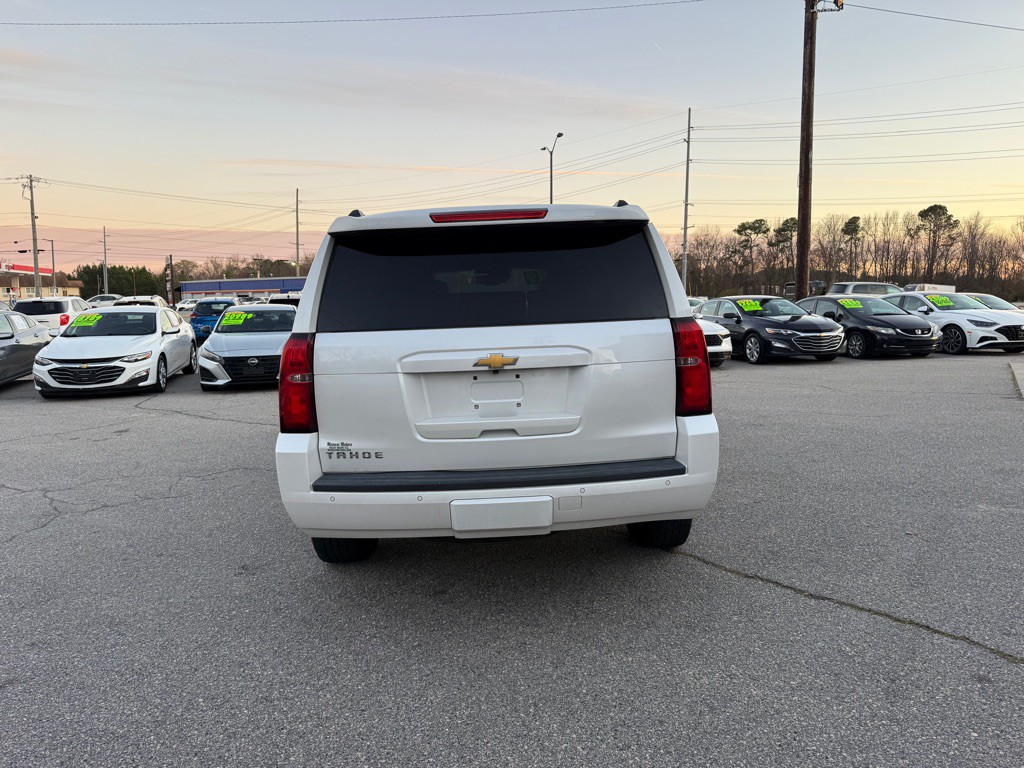 2016 Chevrolet Tahoe Image 4