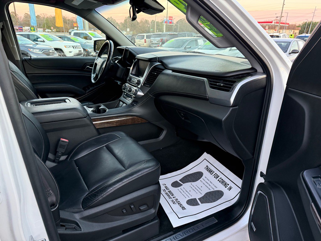 2016 Chevrolet Tahoe Image 9
