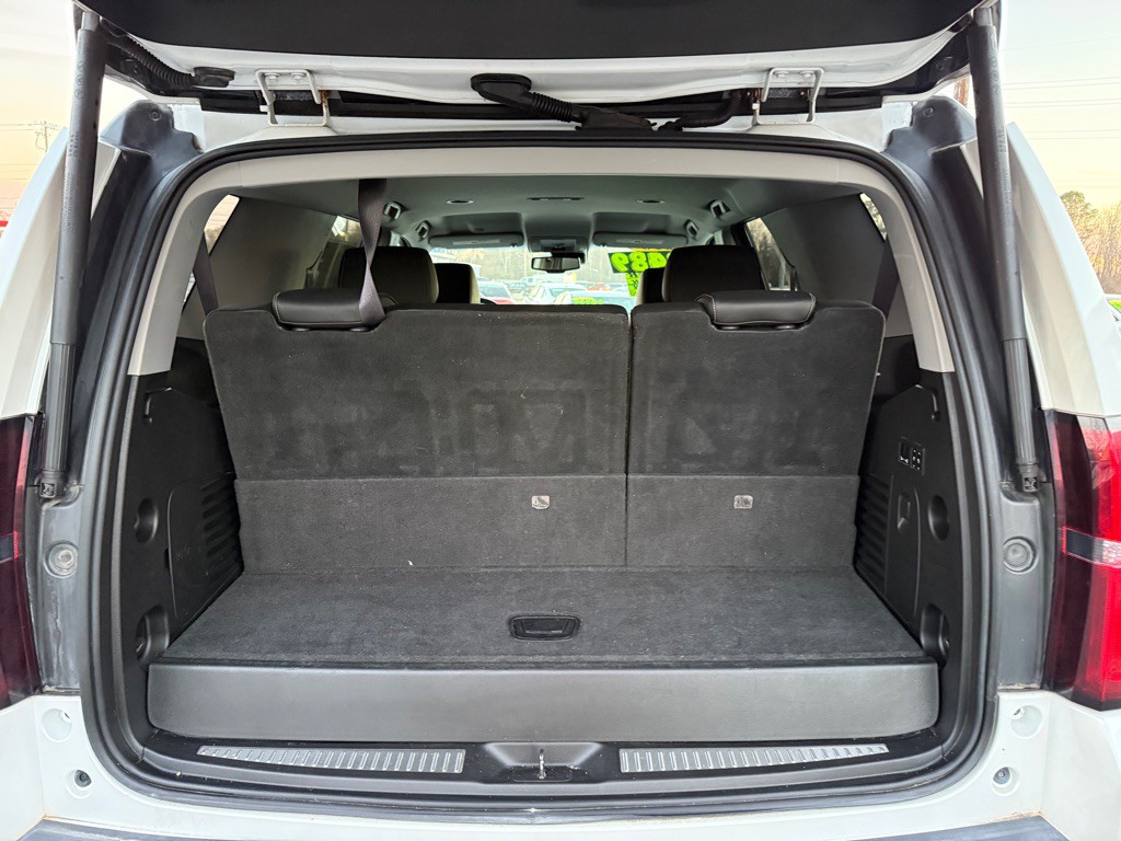 2016 Chevrolet Tahoe Image 11